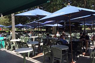 11 Cafe La Biele Outside Seats In Recoleta Buenos Aires.jpg